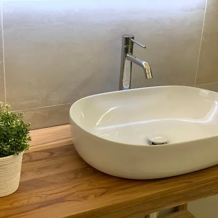 Casa Loca Intera Casa A Due Passi Da Porta San Biagio Λέτσε